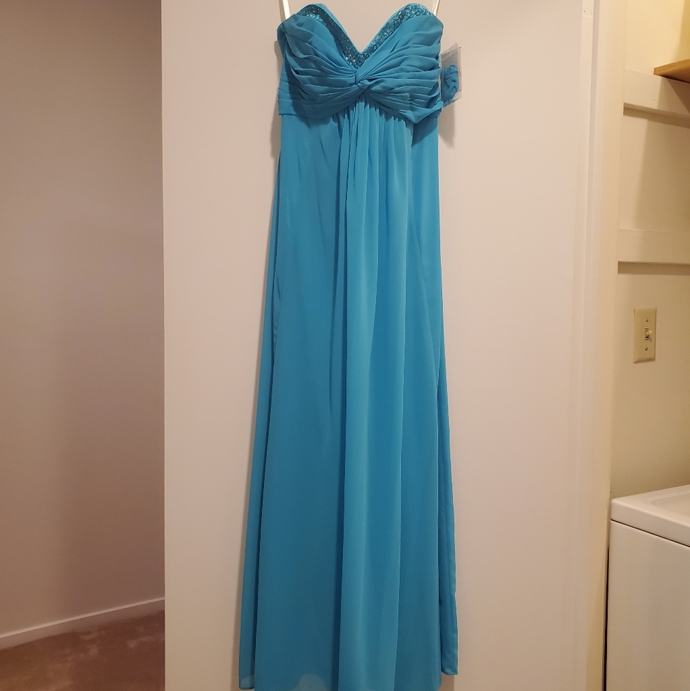 Chiffon Flowy David's Bridal Malibu Blue Dress